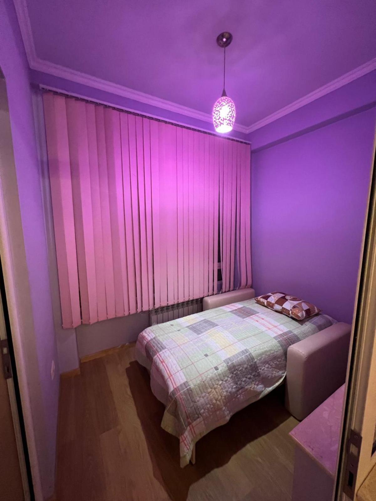 Rent Inn Yerevan On North Avenue Esterno foto
