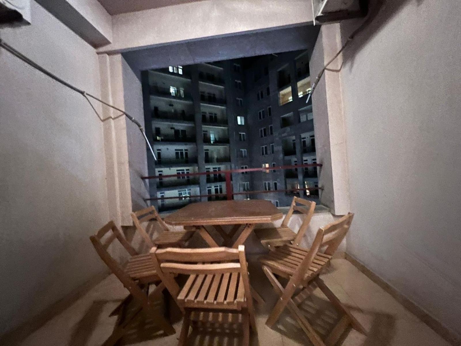 Rent Inn Yerevan On North Avenue Esterno foto