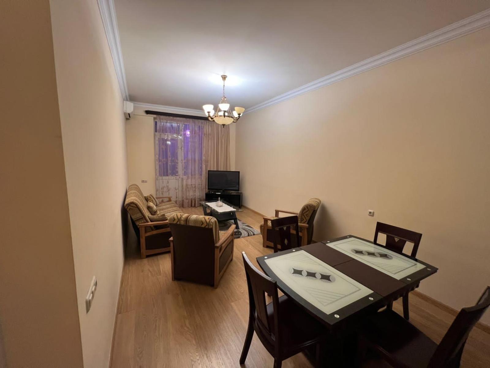 Rent Inn Yerevan On North Avenue Esterno foto