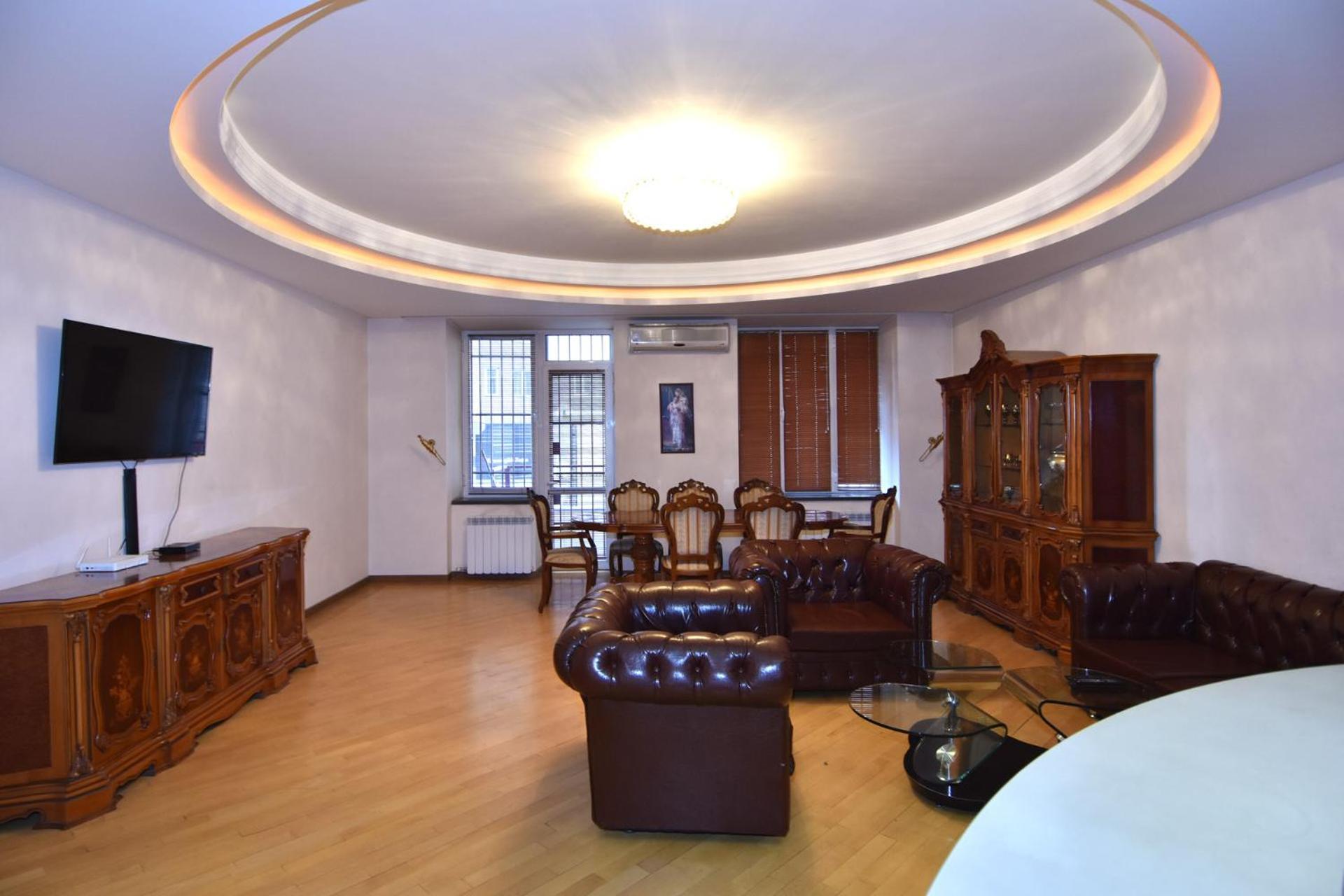 Rent Inn Yerevan On North Avenue Esterno foto