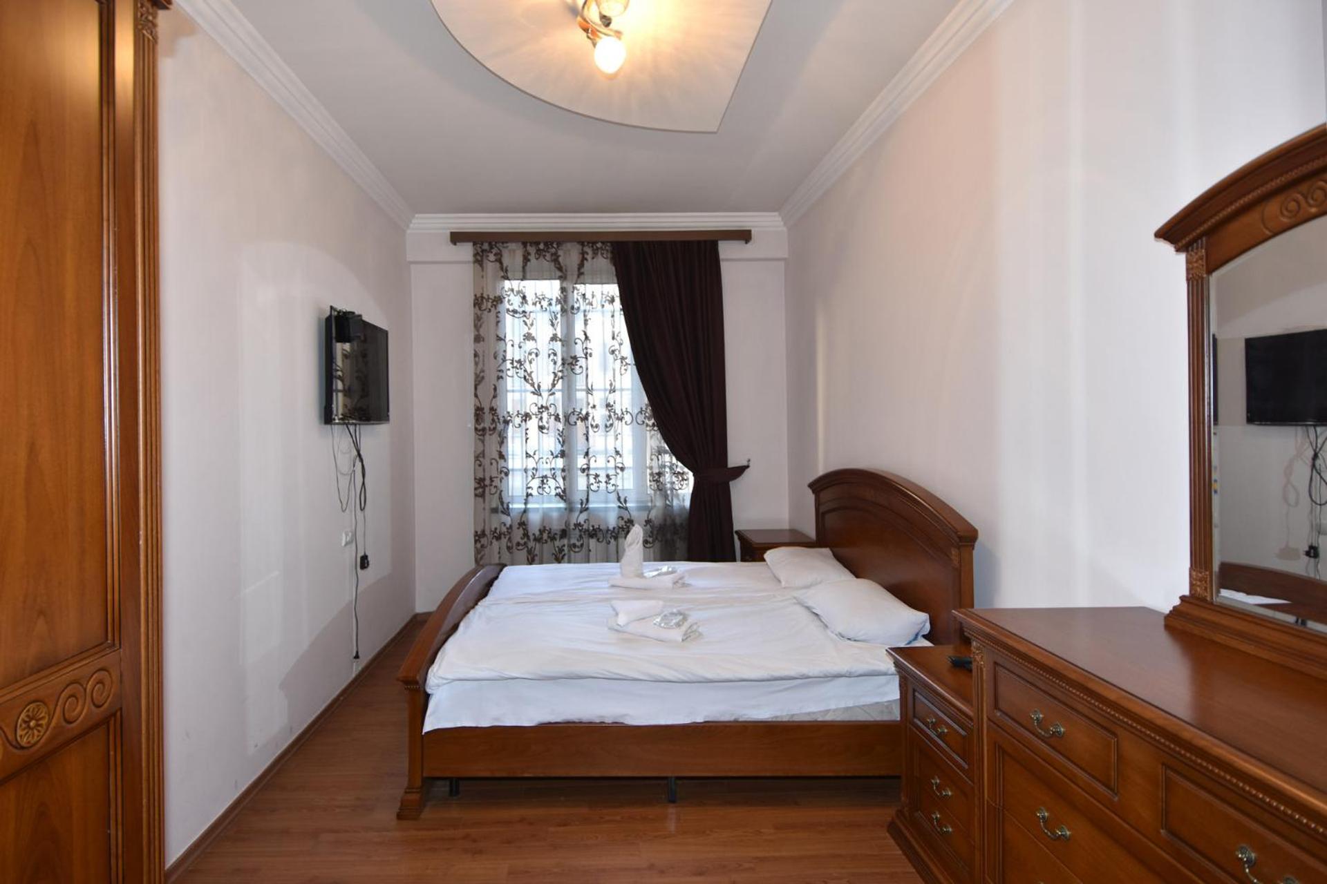 Rent Inn Yerevan On North Avenue Esterno foto