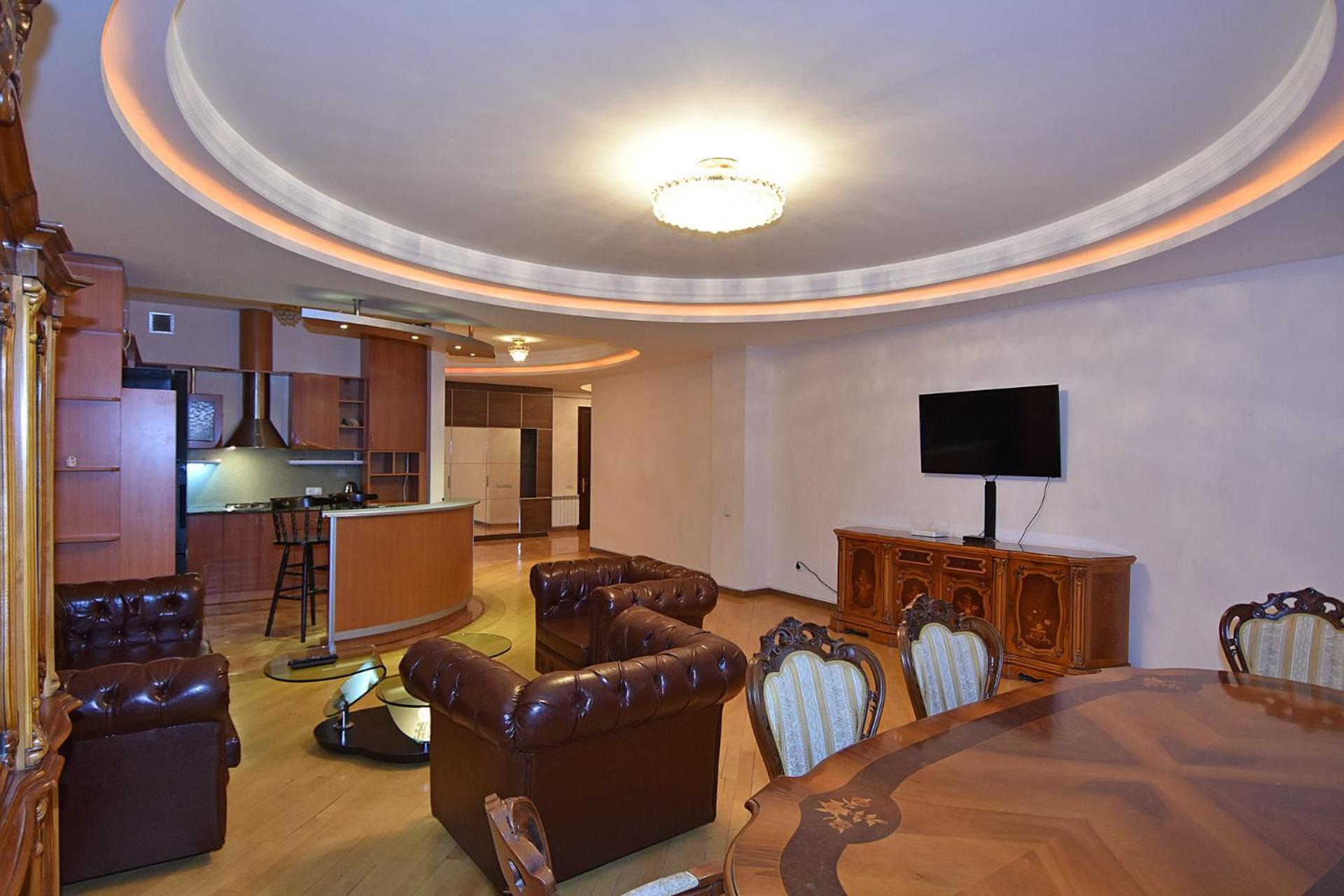 Rent Inn Yerevan On North Avenue Esterno foto